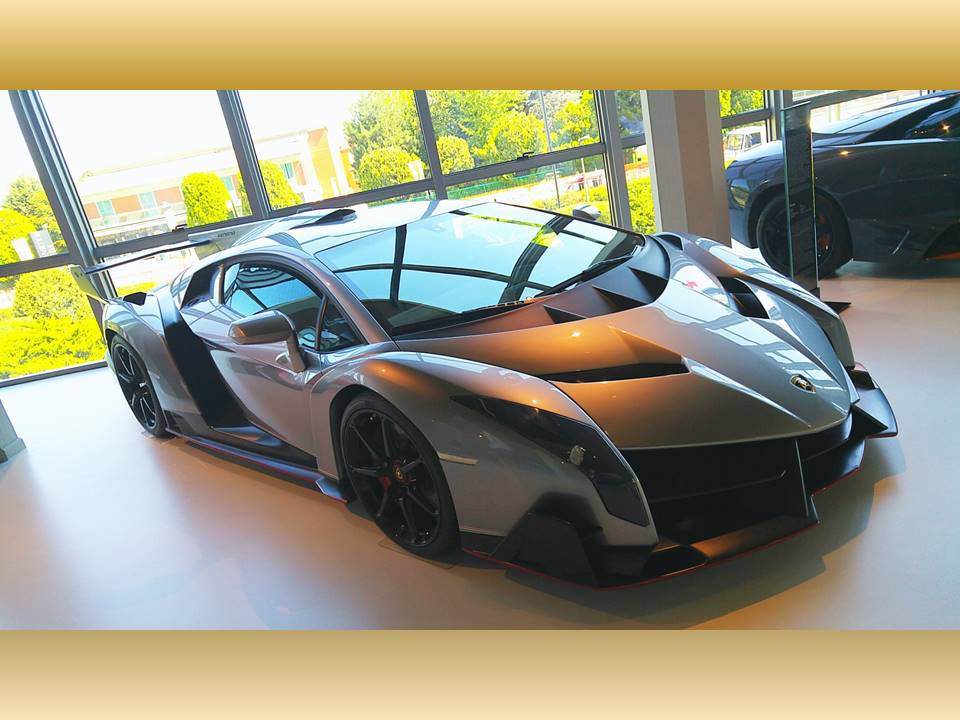 LAMBORGHINI FRONT RIGHT